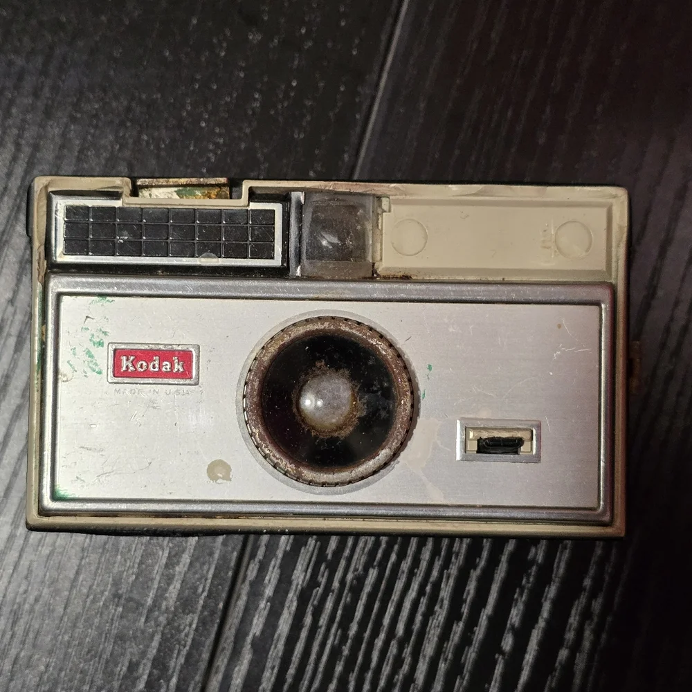 Kodak 110 Film Pocket Camera Untested For Parts Or Repair